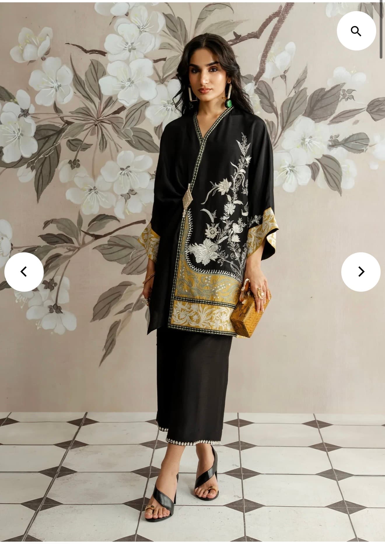 Mahgul modern outfit